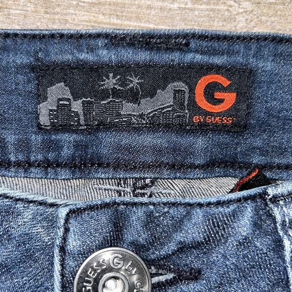 G By Guess Skinny Jeans-Dark Blue Wash Distressed Skinny Leg-Mid-rise 32 W x 31" - Picture 3 of 8